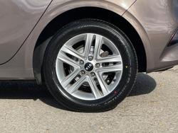 KIA Ceed Photo 5