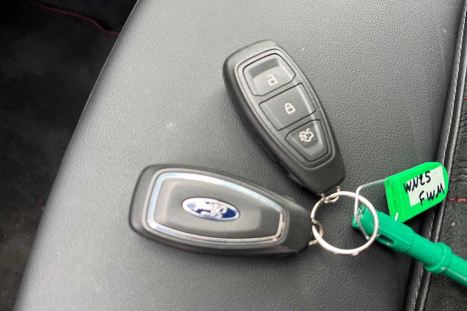 Ford KUGA Photo 21