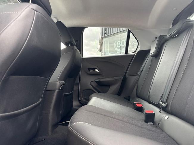 VAUXHALL Corsa Photo 45