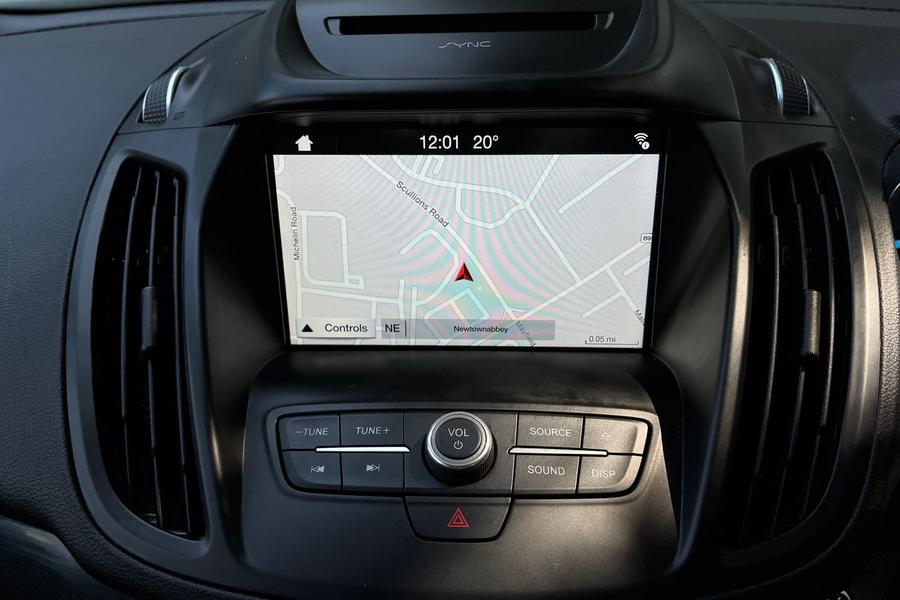 Ford KUGA Photo autoimg-d130a00215119d6315a632528c3d40cb5afc7117.jpg