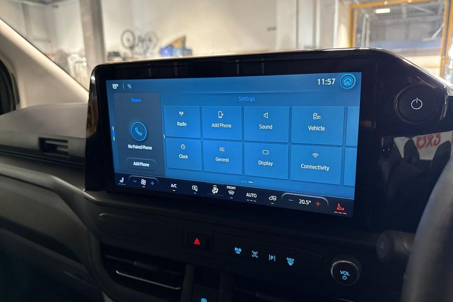Used Ford E-TRANSIT CUSTOM WR75HZD 28