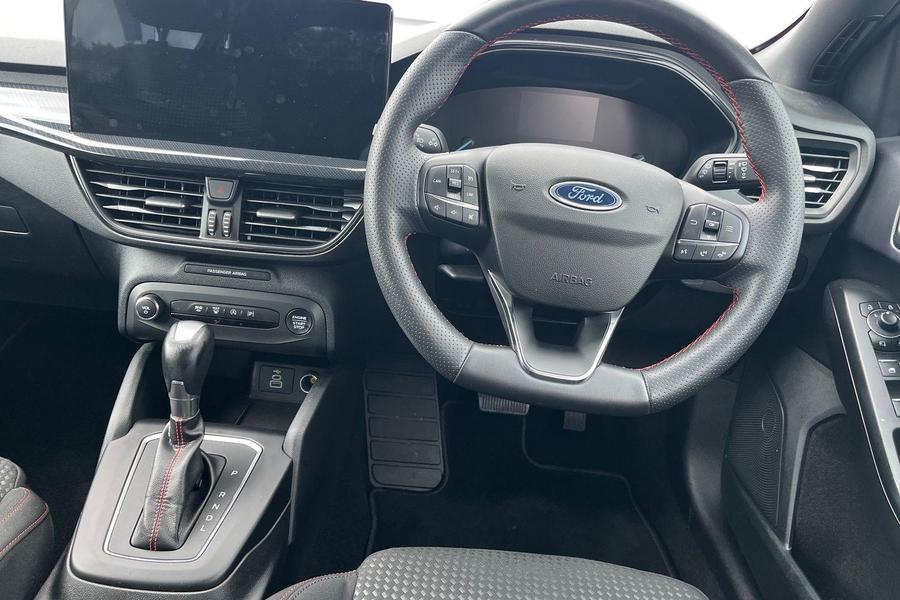 Ford Focus Photo autoimg-d1380f7f557131af86d6c4c0653b543396060284.jpg