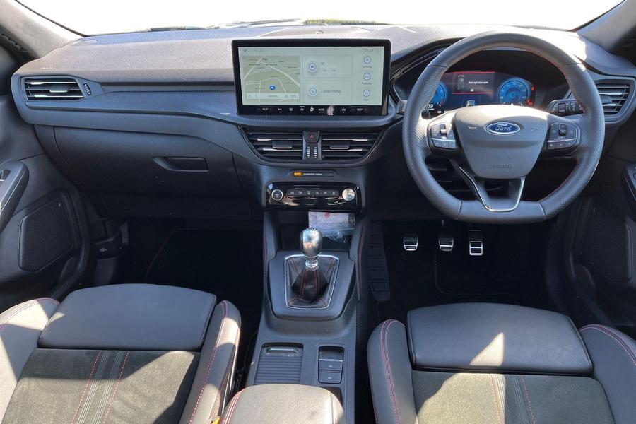 Ford KUGA Photo autoimg-d138fc62b8e56daa9149fa0e8f94cd708ccbc9c6.jpg