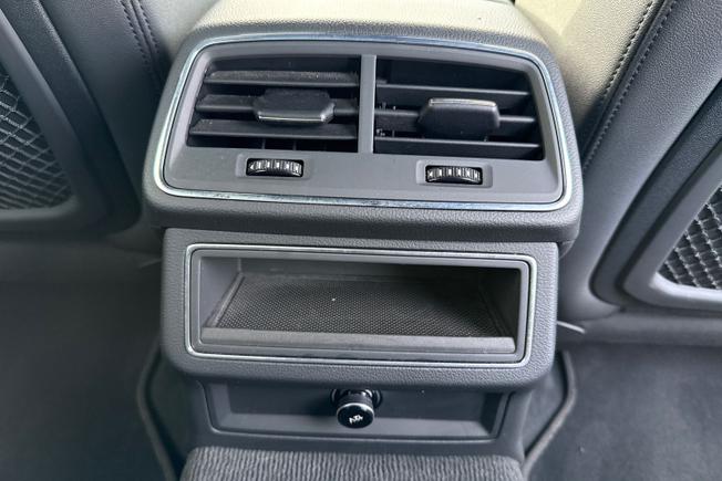 AUDI A6 Saloon Photo 50
