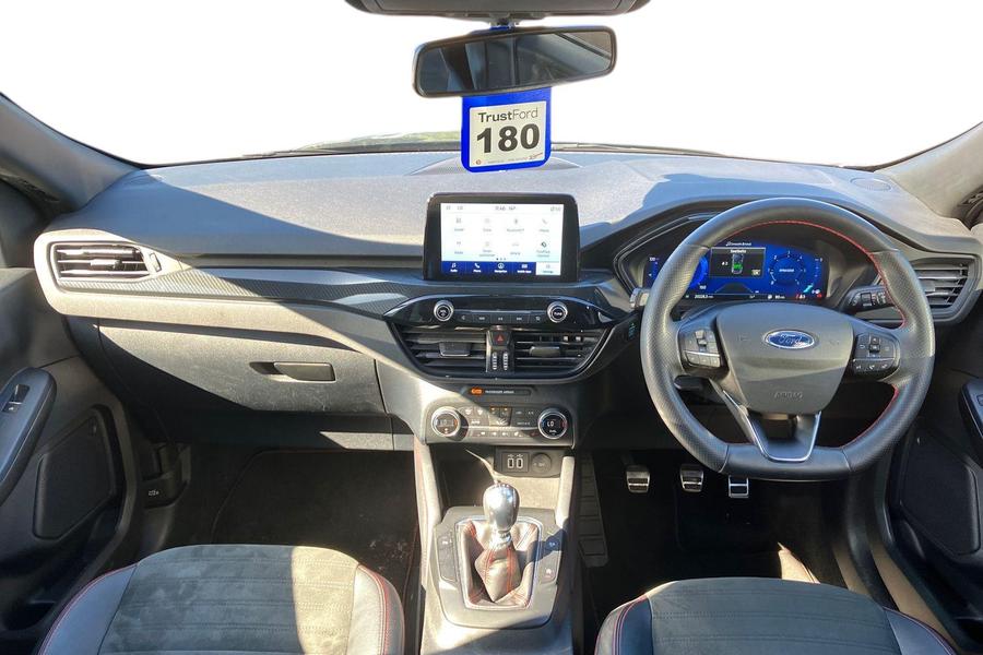 Ford KUGA Photo autoimg-d1406de4c81c9b42a05c16fcb9cdeea0da40ad22.jpg
