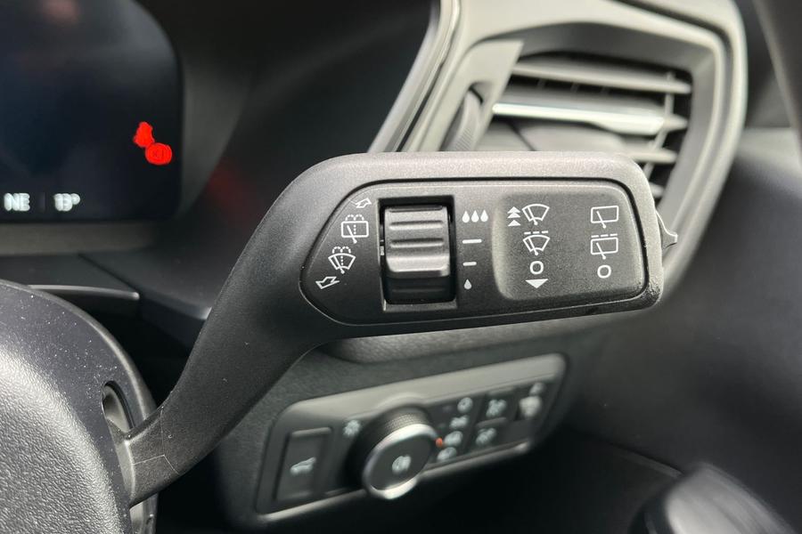 Ford Kuga Photo autoimg-d140a012d43bc41ecb6b4b307627507d213bcae2.jpg