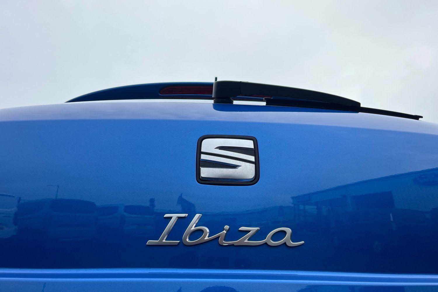 SEAT IBIZA Photo 24