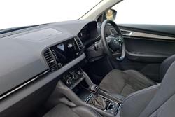 ŠKODA Karoq Photo 2