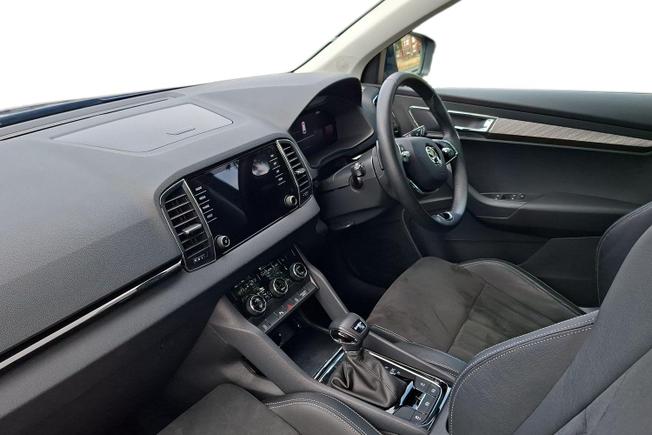 ŠKODA Karoq Photo 2