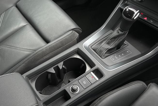 AUDI Q3 Photo 35
