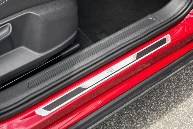 VOLKSWAGEN T-Cross Photo 39