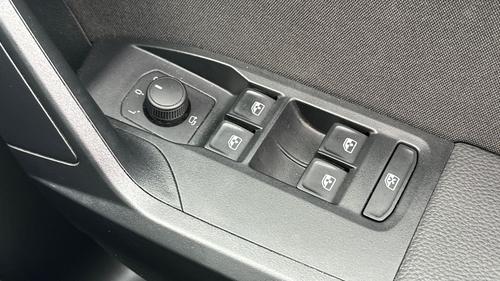 SEAT Ibiza Photo autoimg-d147d81a79d2a6e75aa744dc4e4c58d7fdc4e141.jpg