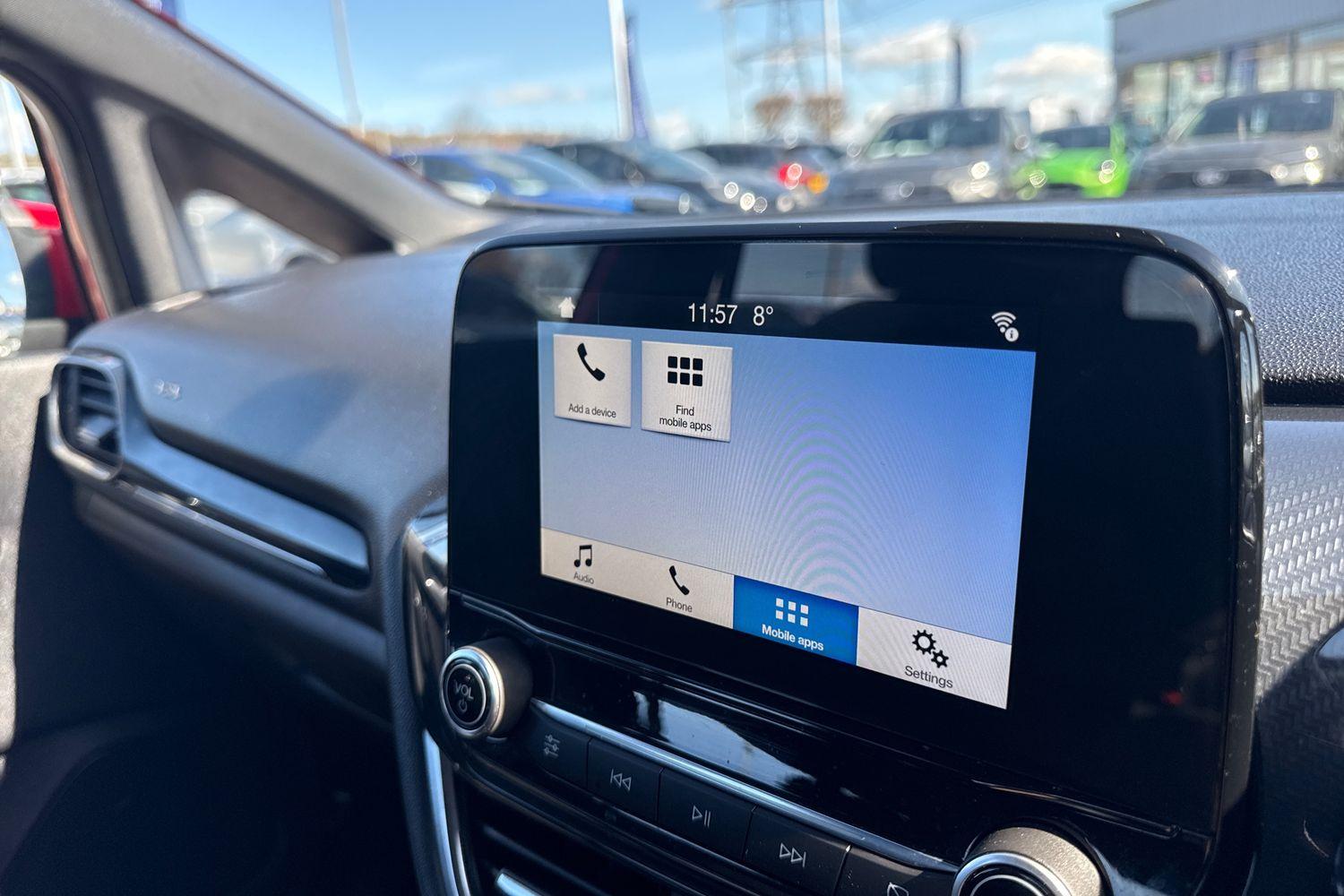 Ford FIESTA Photo 23