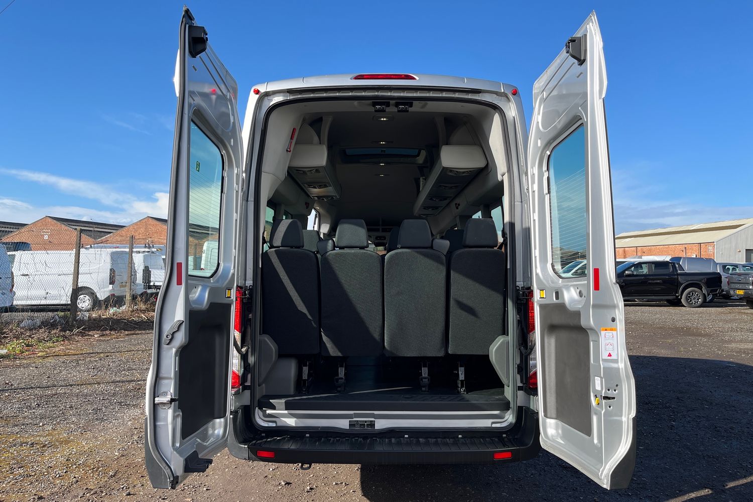 Ford TRANSIT Photo 5