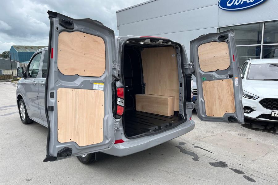 Ford TRANSIT CUSTOM Photo autoimg-d14cd3b2bab7b4d011aff8a4dbae615bf4e4427b.jpg