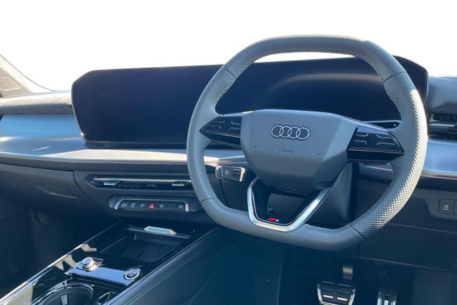 AUDI Q3 Photo 6