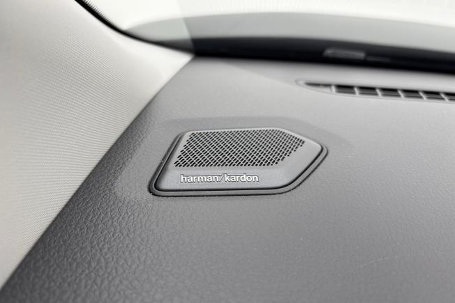 VOLKSWAGEN Transporter Photo 25