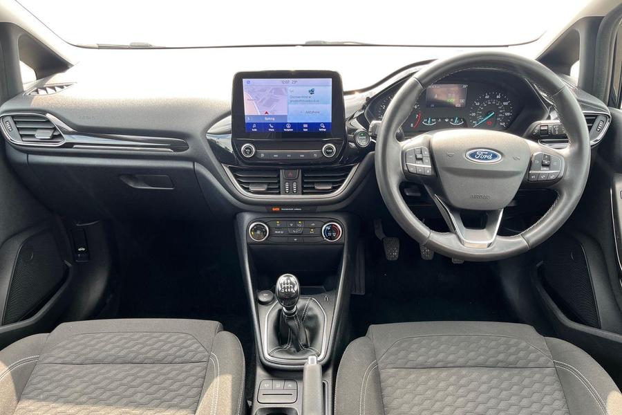 Ford FIESTA Photo autoimg-d15a2afab547b8b8fb4bf24c775320674b22391a.jpg