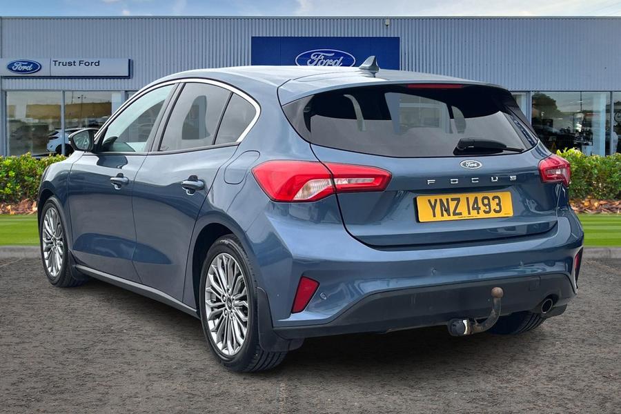 Ford FOCUS Photo autoimg-d15c1805203f09b523a948ac35f5a9f248dd623a.jpg