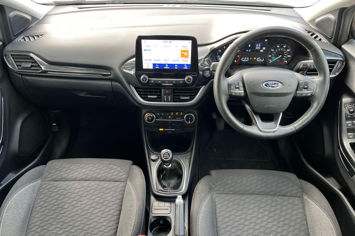 Ford PUMA Photo 9