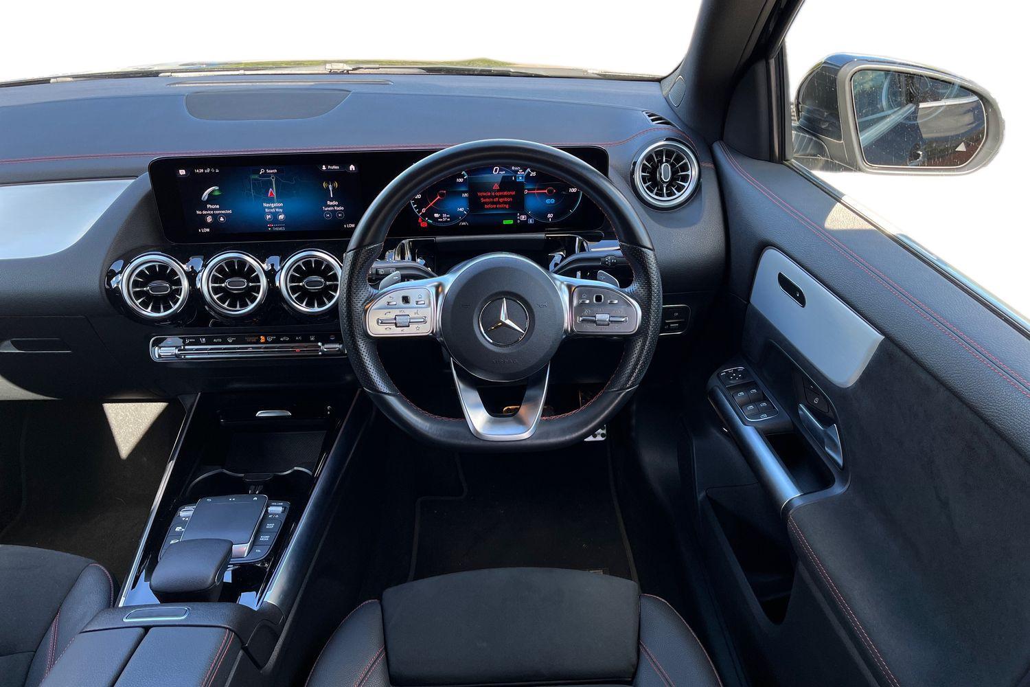 Mercedes-Benz EQA Photo 10
