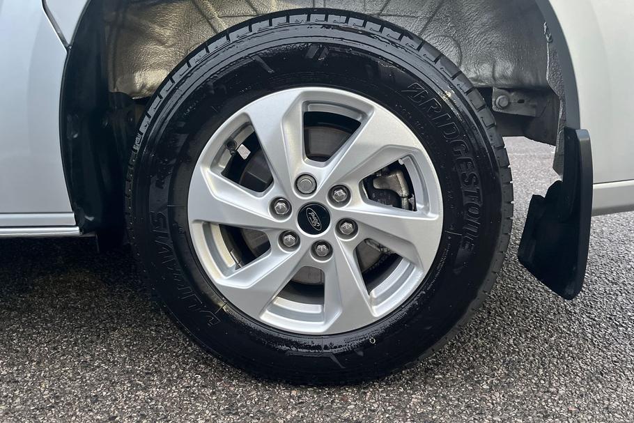 Used FORD TRANSIT CUSTOM WV75ZDS 18