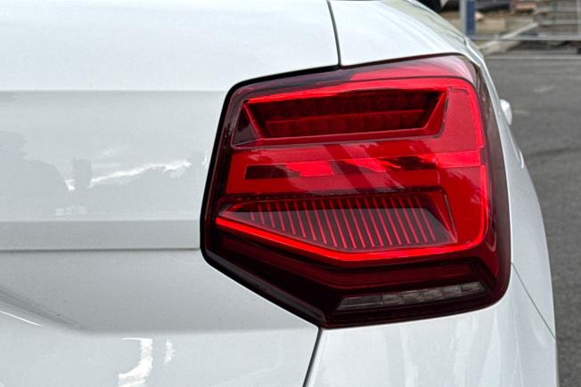 AUDI Q2 Photo 33