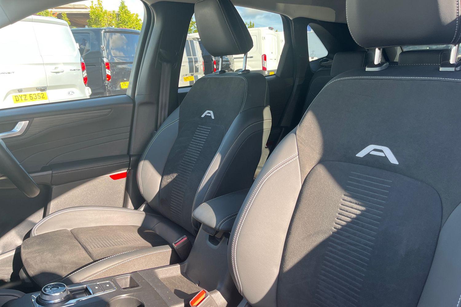 Ford Kuga Photo 18