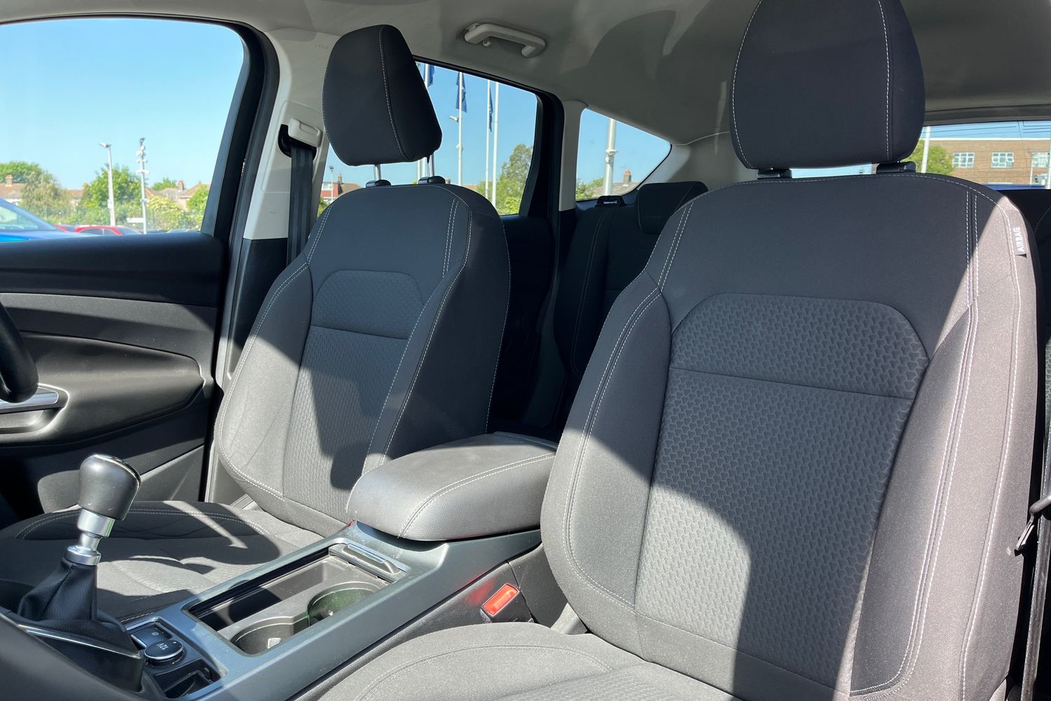Ford KUGA Photo 18
