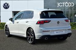 VOLKSWAGEN Golf Photo 3