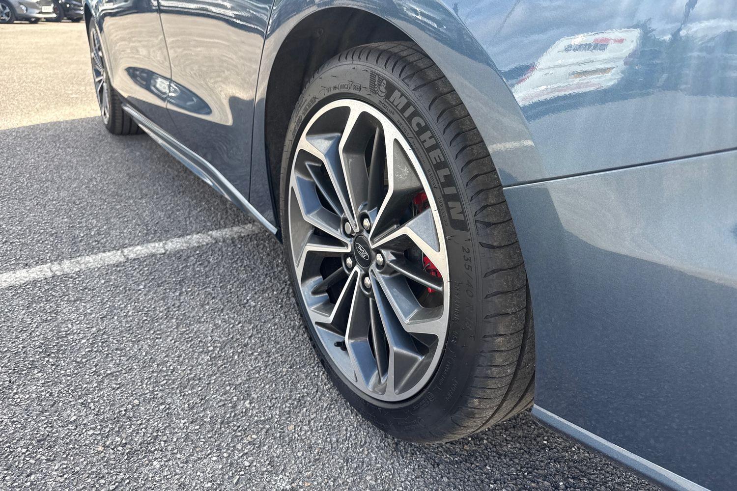 Ford FOCUS Photo 39