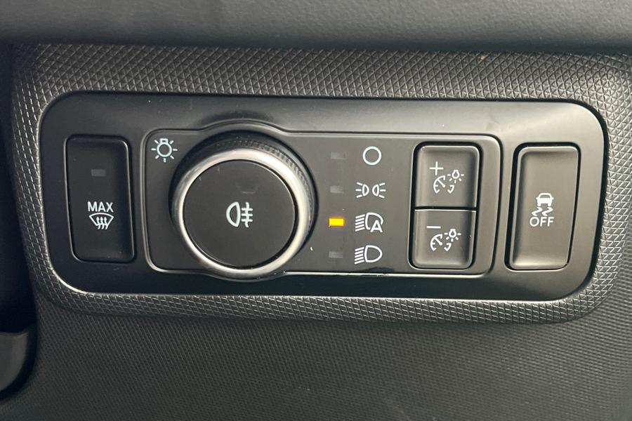 Ford MUSTANG MACH-E Photo autoimg-d17d979017577a84b80c67549da6db935349529f.jpg
