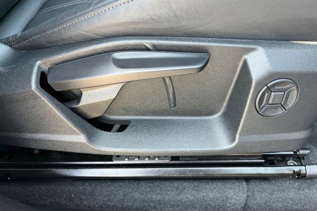 AUDI Q6 E-Tron Photo 36