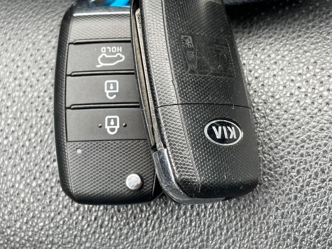 KIA Rio Photo 56