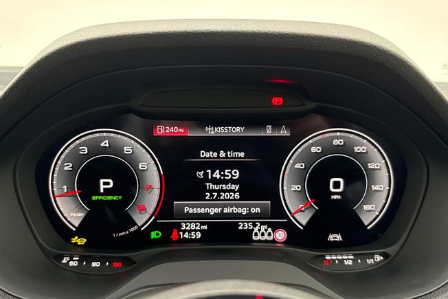Audi Q2 Photo 15