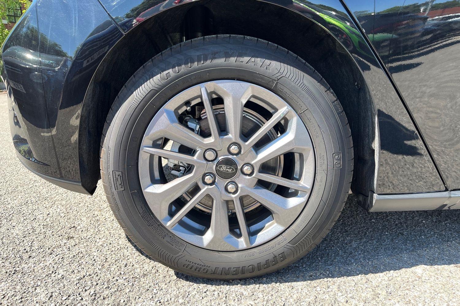 Ford Focus Photo 7