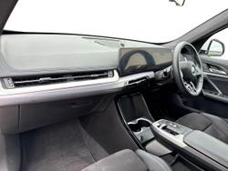 BMW X1 Photo 2