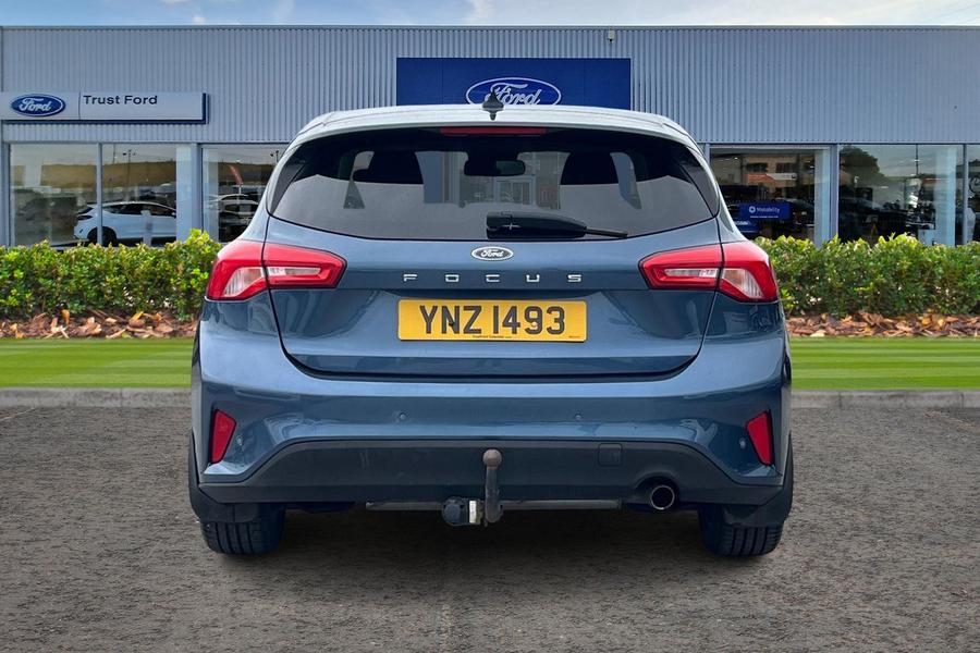 Ford FOCUS Photo autoimg-d18ccd3126f4a060b1ff64a4a72d26c613262d59.jpg