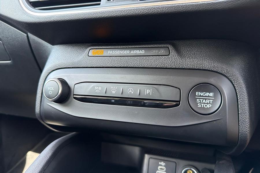 Ford FOCUS Photo autoimg-d191d1e5c4f52ef6055d6fd027bcaac761cf5160.jpg