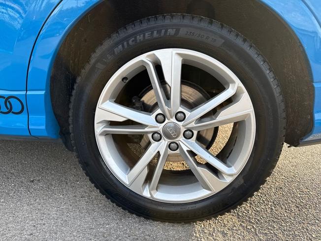 AUDI Q3 Photo 22