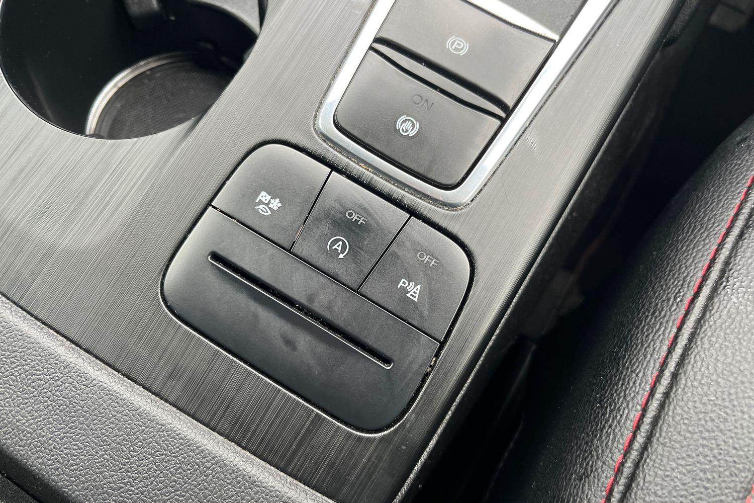 Ford KUGA Photo 34
