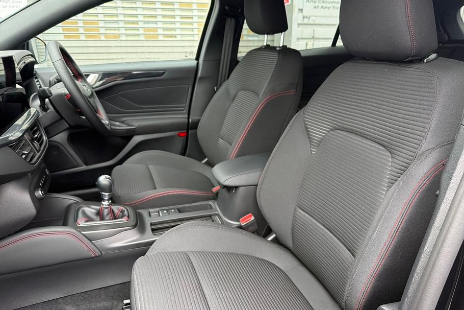 Used Ford FOCUS WR75VFF 19