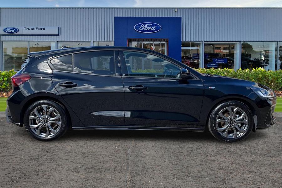 Ford Focus Photo autoimg-d197f2be0d6427f015762c8760a904061f8014b5.jpg