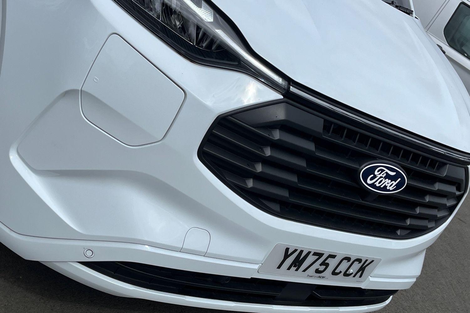 Ford TRANSIT CUSTOM Photo 40