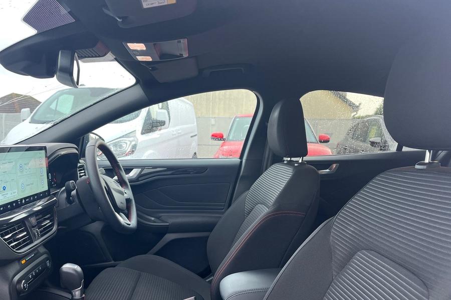 Ford FOCUS Photo autoimg-d199078a0dbcf2078d8c418c70e4b27629c96cb6.jpg