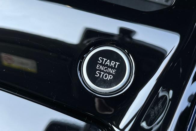 AUDI Q3 Photo 51