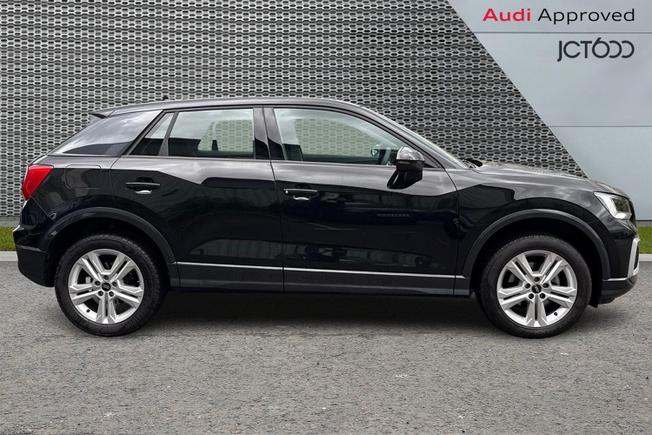 AUDI Q2 Photo 4