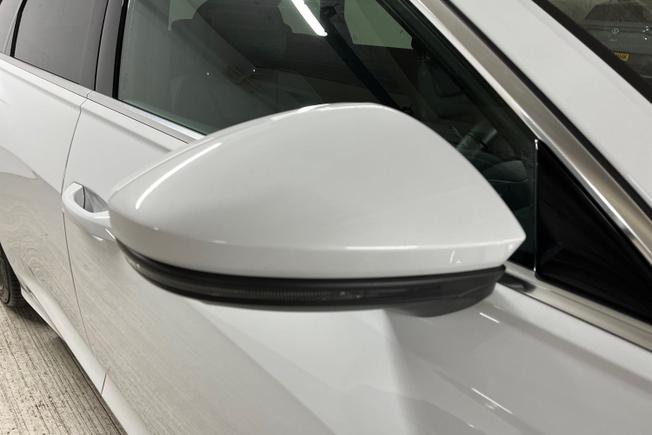 AUDI A6 Avant Photo 20