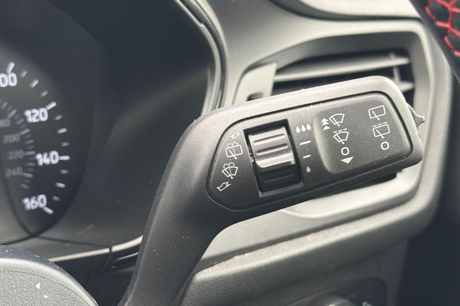 Ford FOCUS Photo autoimg-d19c61e6b902baf03792d42c41d13b5d1be74d97.jpg