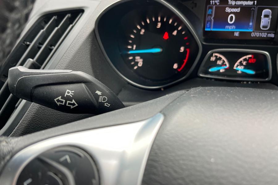 Ford KUGA Photo autoimg-d1a0a0e59b45f94992af414f671fb2e618f3b1a6.jpg